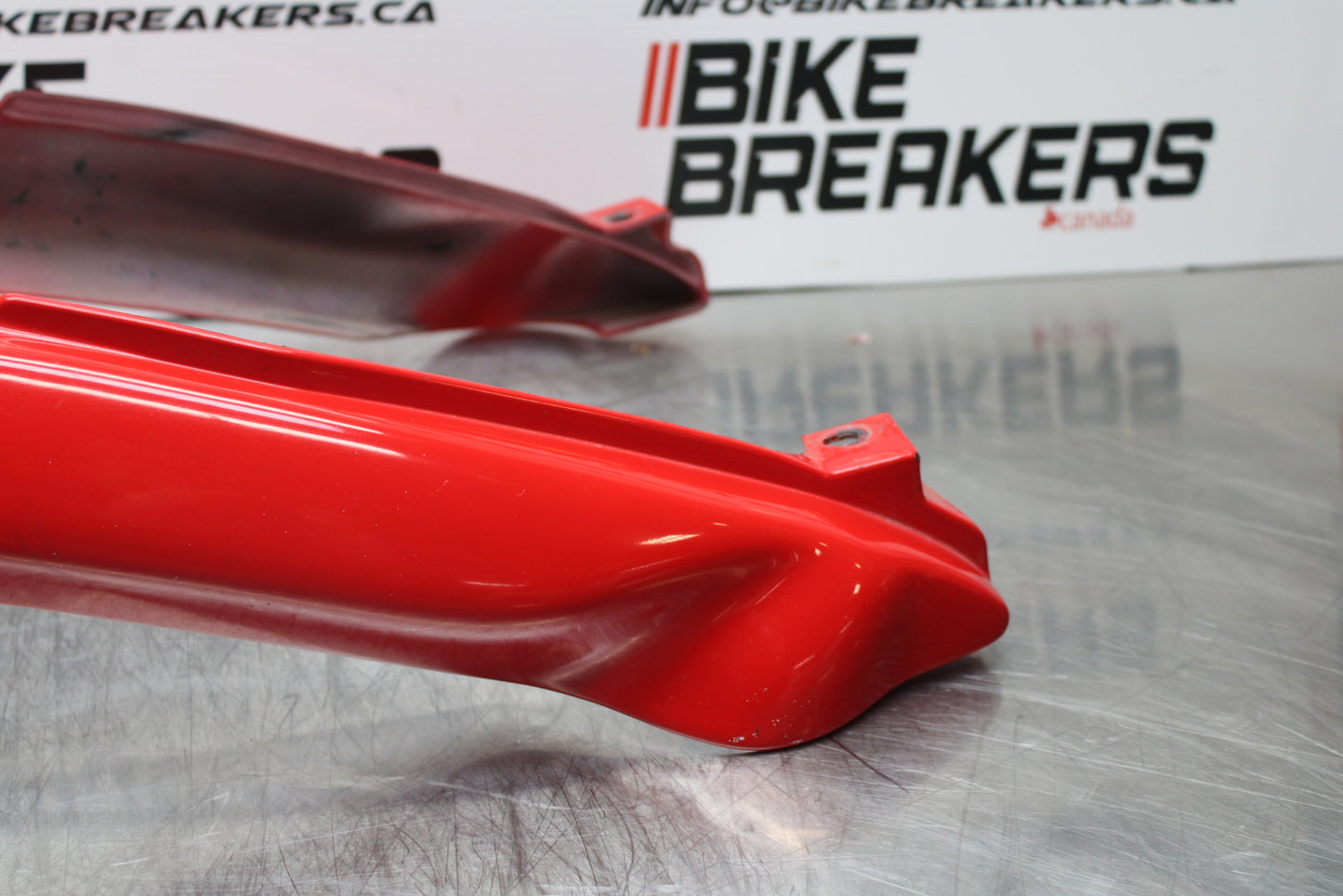 08 MOTO GUZZI BREVA 750 REAR BACK TAIL FAIRING COWL SHROUD BB154