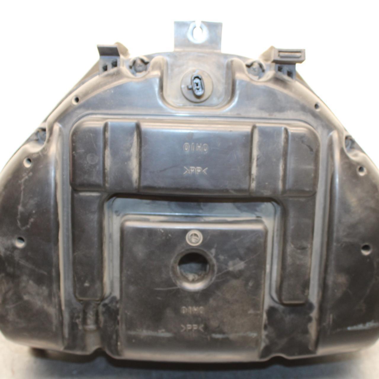 06-07 SUZUKI GSXR750 AIRBOX AIR INTAKE FILTER BOX 13700-02H03 BB645