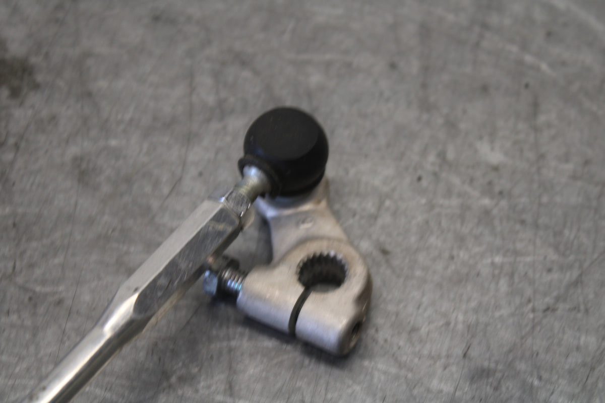 06-07 SUZUKI GSXR 600 SHIFTER LINKAGE SHIFT LINK PEDAL BB694