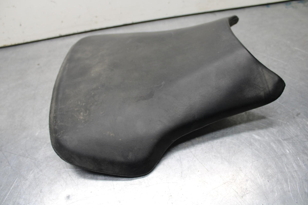 03-04 HONDA CBR600RR FRONT DRIVERS SEAT PAD SADDLE PILLION 77100-MEE-000 BB614