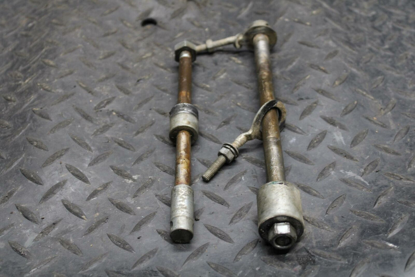 71 YAMAHA L5 FRONT REAR WHEEL RIM AXLE PIVOT BOLT SET BB230