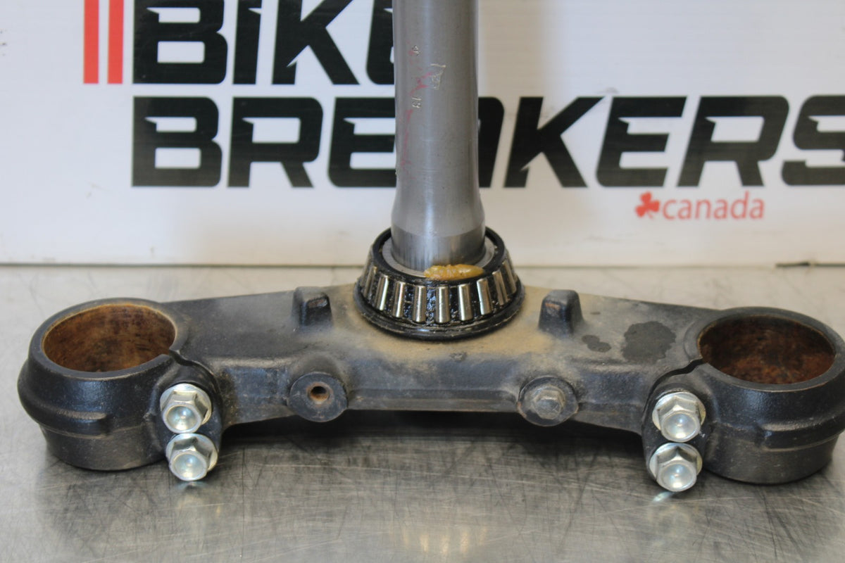 10 SUZUKI SV650 FRONT FORKS CLAMP LOWER TRIPLE TREE STEM BB181