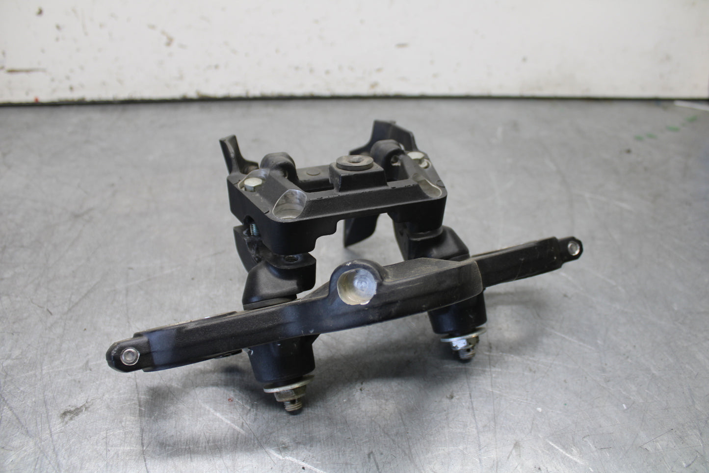 12-17 KAWASAKI ER-6N Z650 FORKS UPPER TRIPLE TREE CLAMP BB709