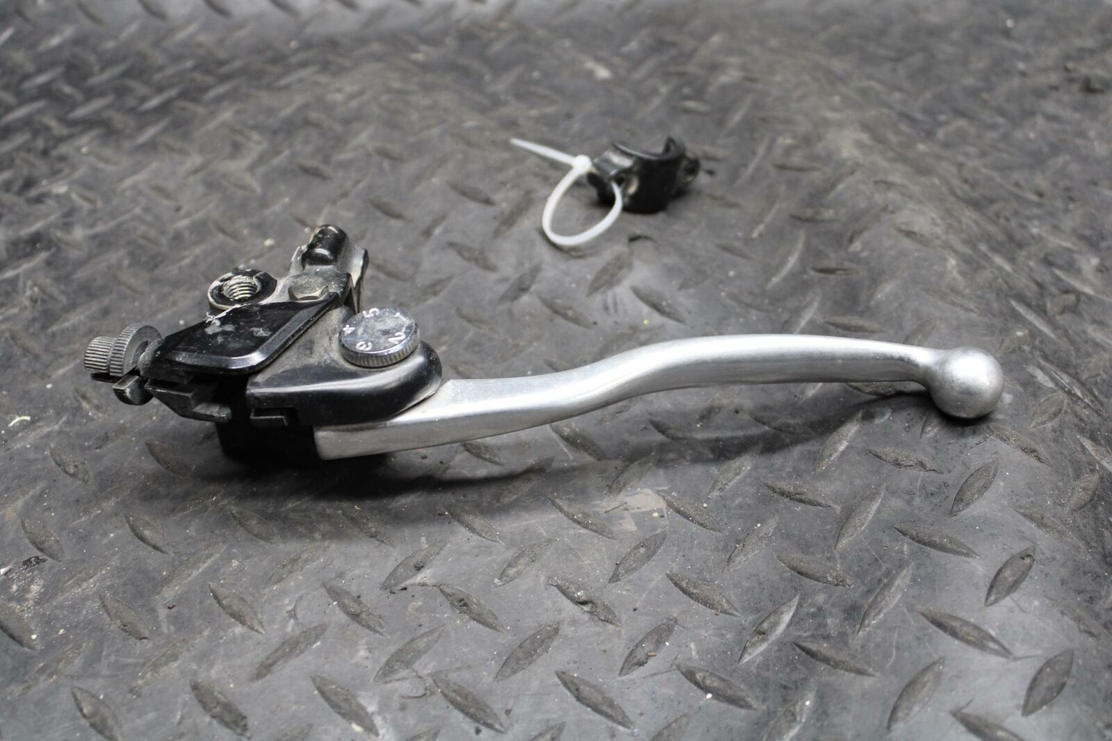 07-09 KAWASAKI VERSYS 650 CLUTCH PERCH MOUNT WITH LEVER  BB206