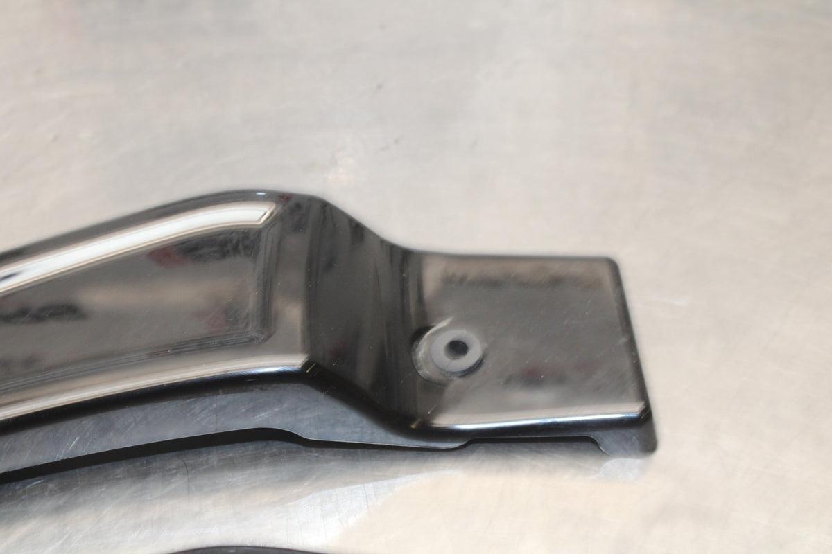 15 SUZUKI BOULEVARD C50 FRAME COVER COWL SET PAIR BB775