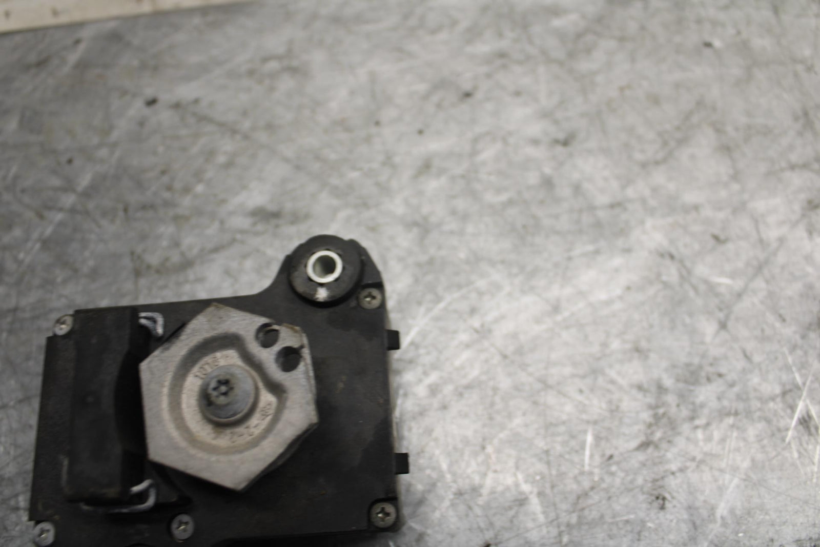 2009 Kawasaki Ninja ZX6R ZX600R EXHAUST VALVE SERVO MOTOR BB538