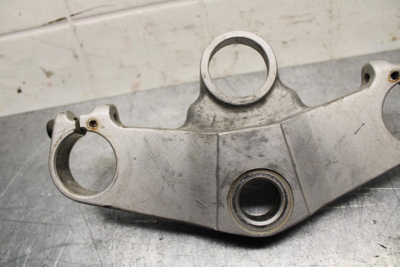 89-90 YAMAHA FZR600 FORKS UPPER TRIPLE TREE CLAMP BB76