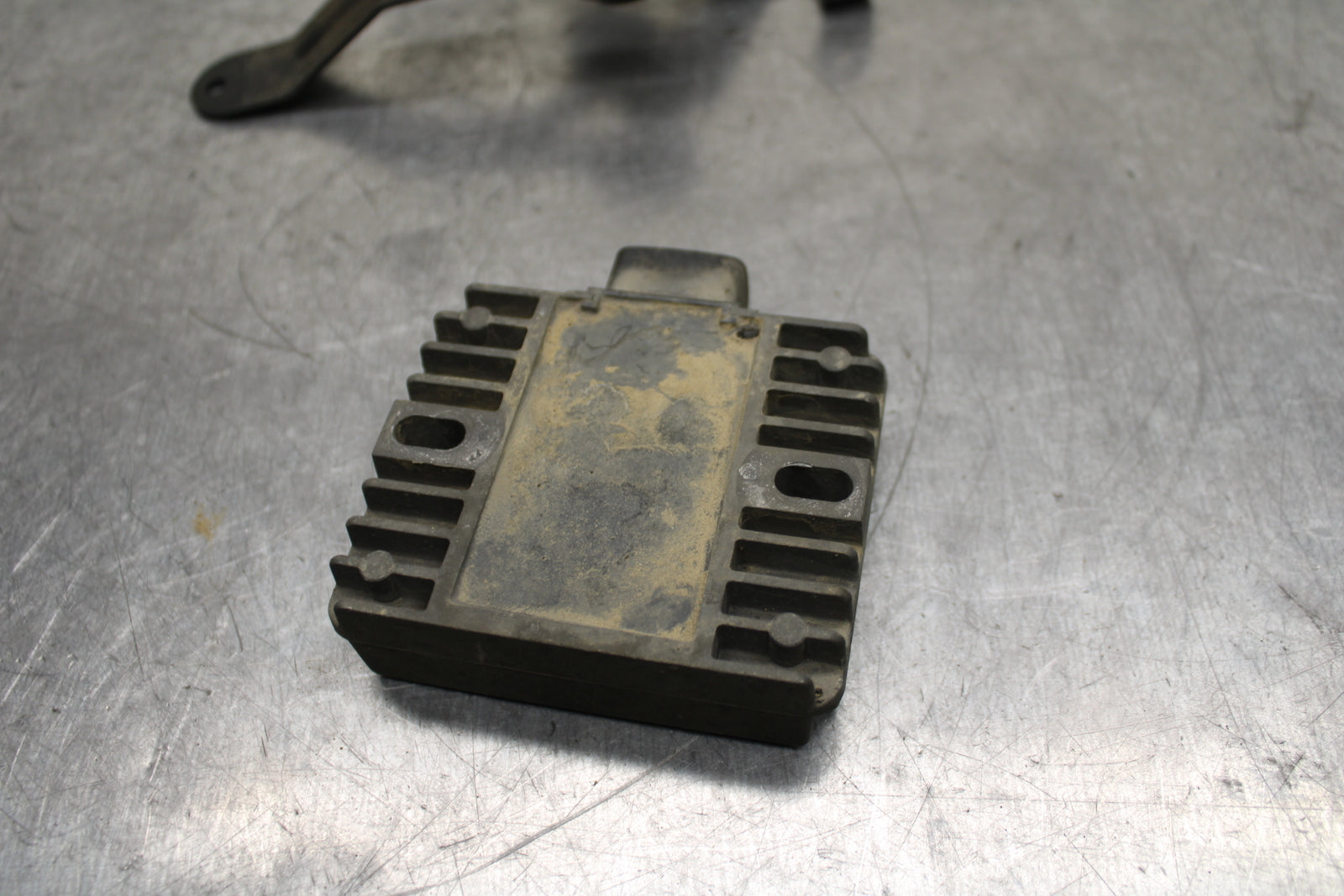 12-13 KAWASAKI Z1000 RECTIFIER VOLTAGE REGULATOR BB743