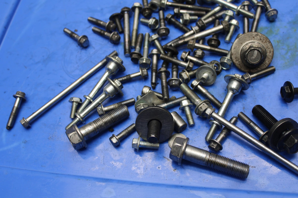 08-09 HONDA CBR1000RR ENGINE MOUNTING BOLTS HARDWARE MOTOR SCREWS BB128