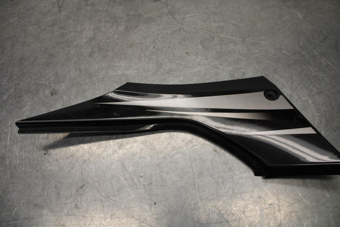 15-16 KAWASAKI EX300 LEFT FRONT SIDE SEAT SADDLE PANEL TRIM COWL FAIRING BB635