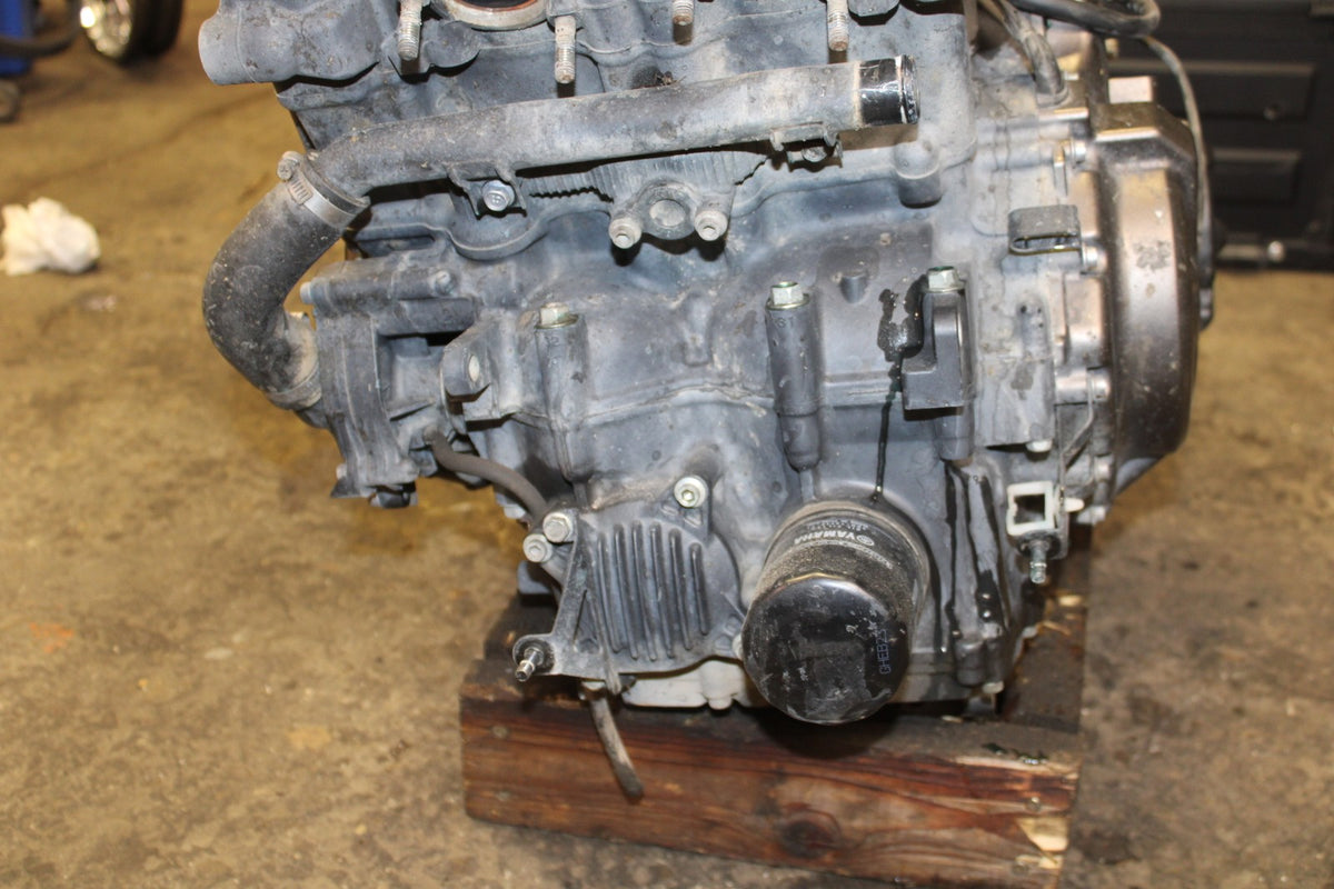 18 YAMAHA SUPER TENERE ENGINE MOTOR BB832