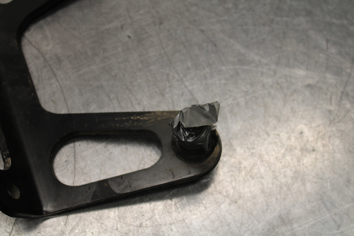 14 HONDA CTX1300A SADDLEBAG CASE MOUNTING BRACKET MOUNT BB732