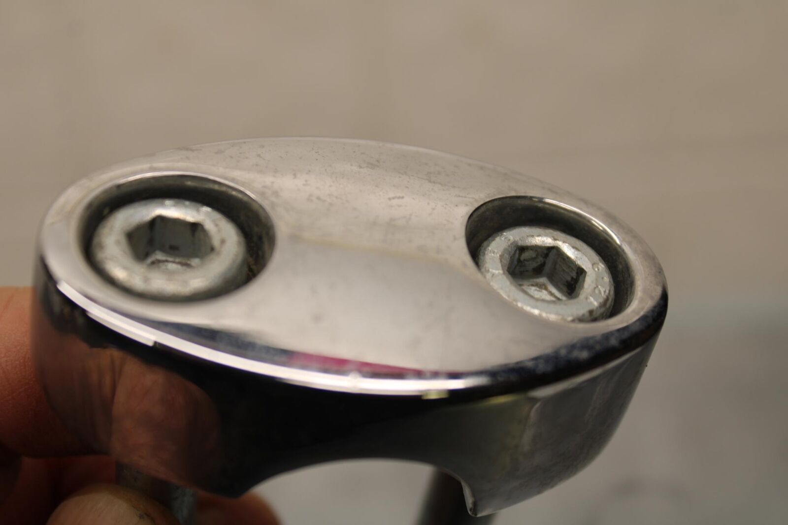 2006 Kawasaki Vulcan 900 VN900B Classic HANDLEBAR RISERS BB585