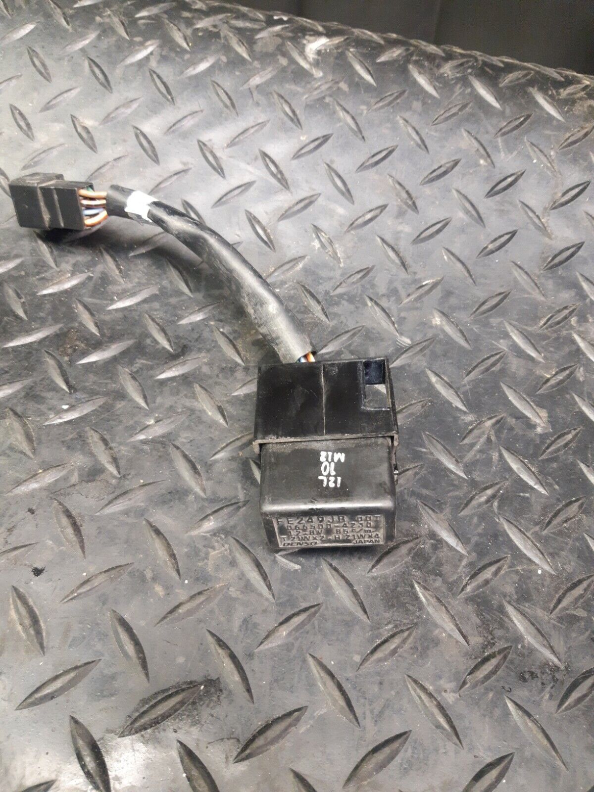 08-09 SUZUKI GSXR750 TURN SIGNAL FUEL PUMP RELAY FLASHER SWITCH BB190