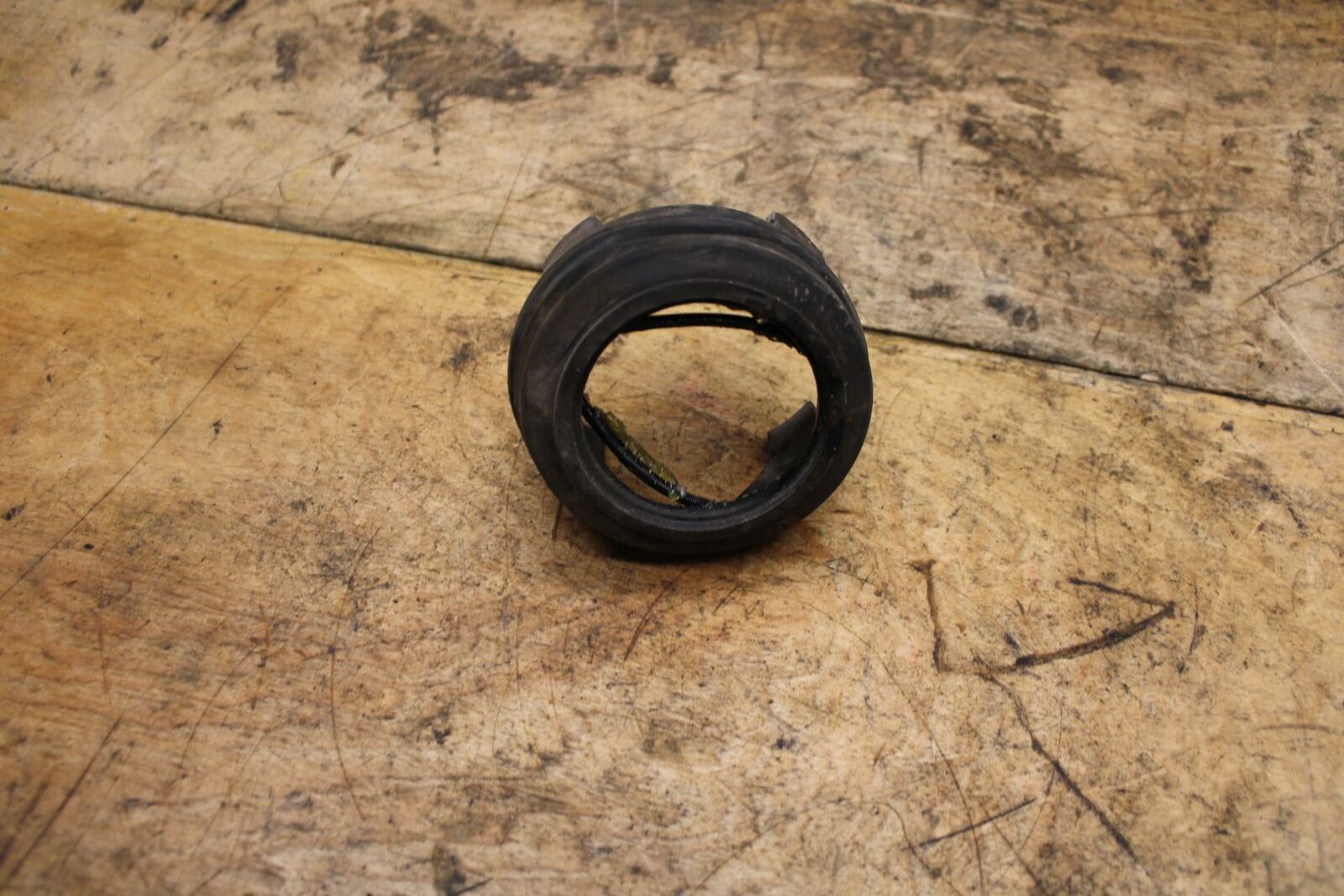 05-08 KAWASAKI VULCAN 1500 VN1500N CLASSIC DRIVE SHAFT DUST SEAL BB343