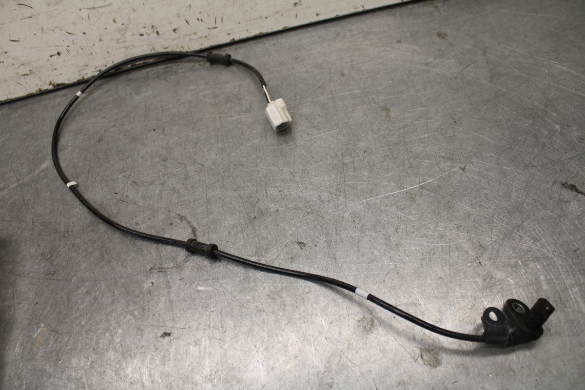 22-24 YAMAHA XSR900 FRONT ABS BRAKE SENSOR BB683
