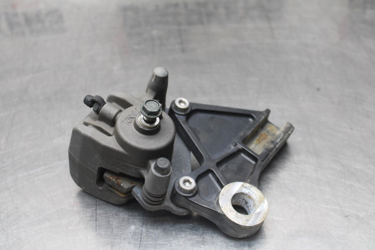 07 KAWASAKI NINJA 650 EX650 REAR BACK BRAKE CALIPER W MOUNT BRACKET BB844