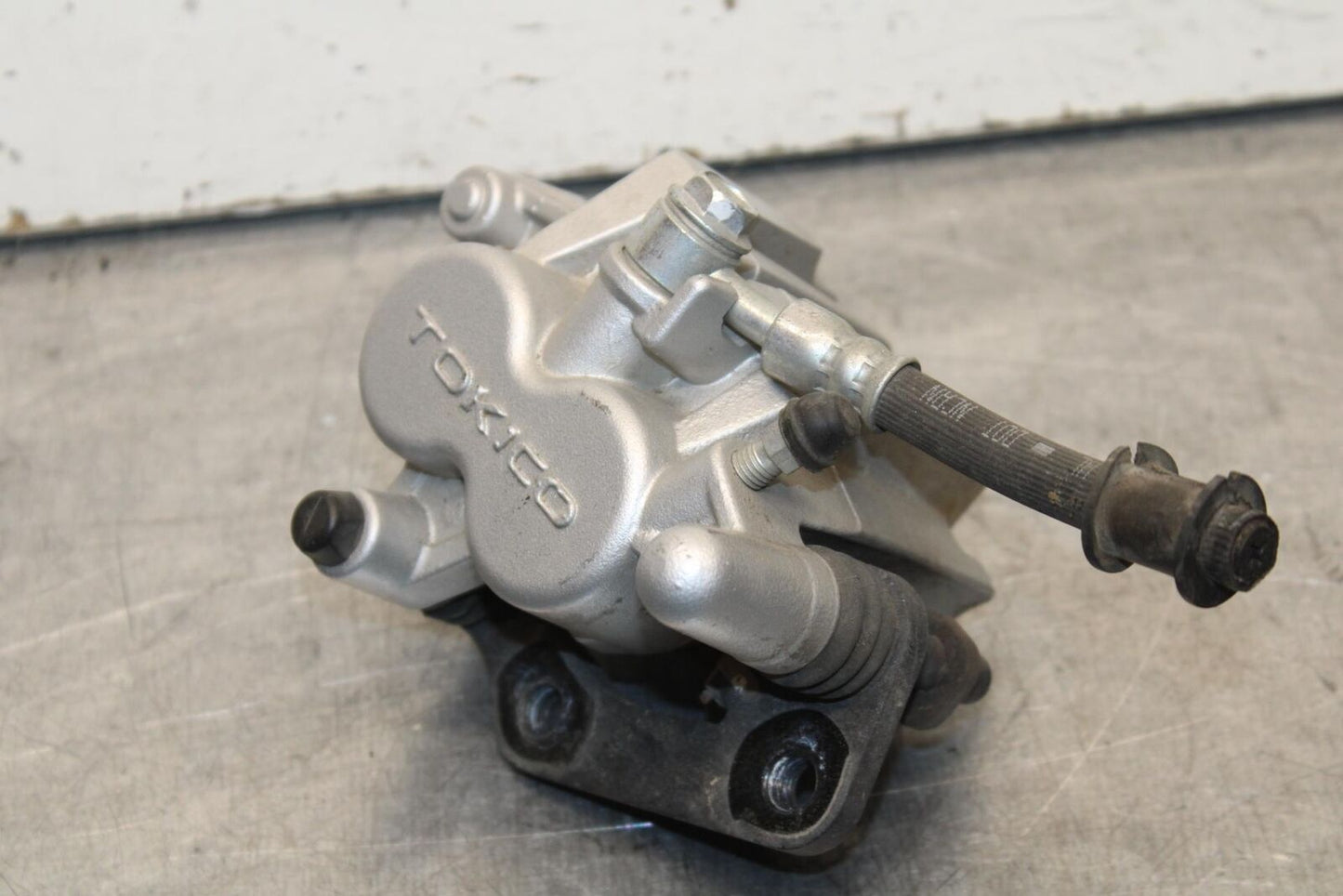 2013 Suzuki Boulevard C50T FRONT BRAKE CALIPER BB625