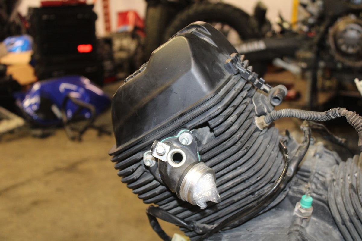 19 MOTO GUZZI V7 III ONLY 3,984KM!!! ENGINE MOTOR BB831