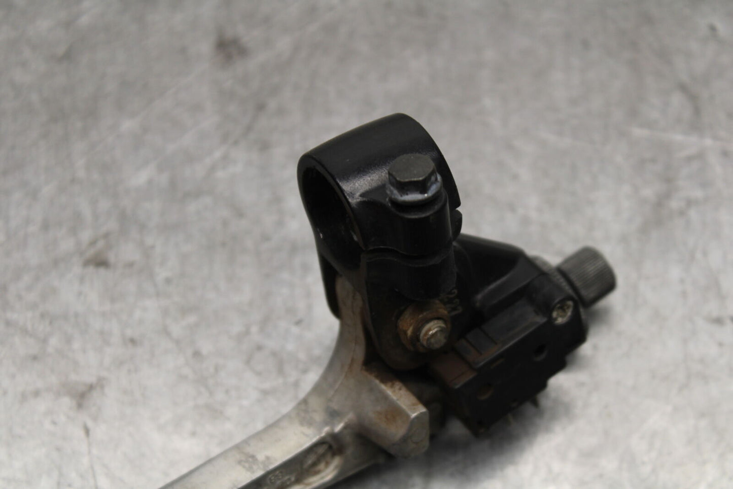 07-12 HONDA CBR600RR CLUTCH PERCH MOUNT WITH LEVER BB672