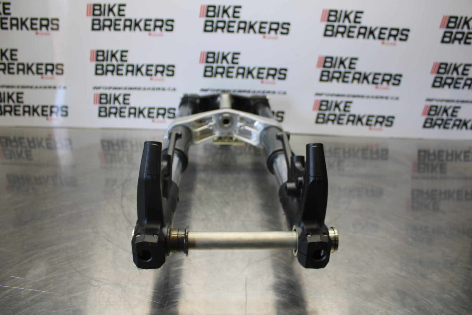 23-24 KAWASAKI NINJA ZX14R FRONT END FORKS SUSPENSION TRIPLE TREES/ AXLE BB153