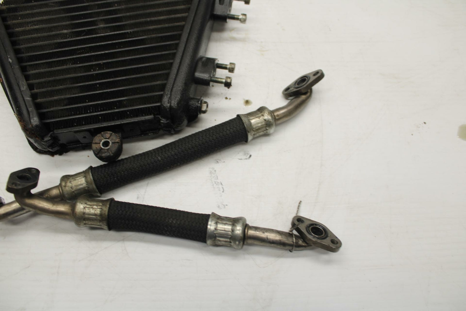 09-11 SUZUKI GSXR1000 ENGINE MOTOR OIL COOLER  HOSE BB284