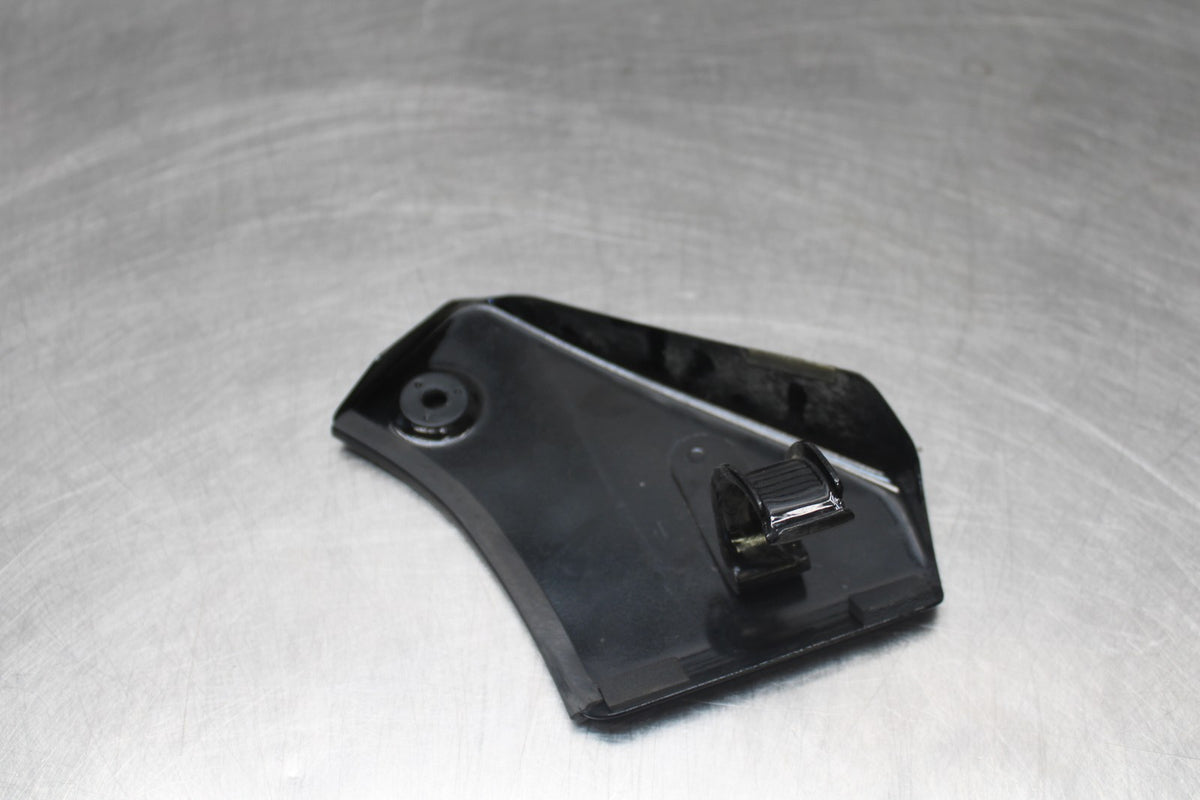 05-09 SUZUKI BOULEVARD C90 FRAME COVER COWL SET PAIR BB918