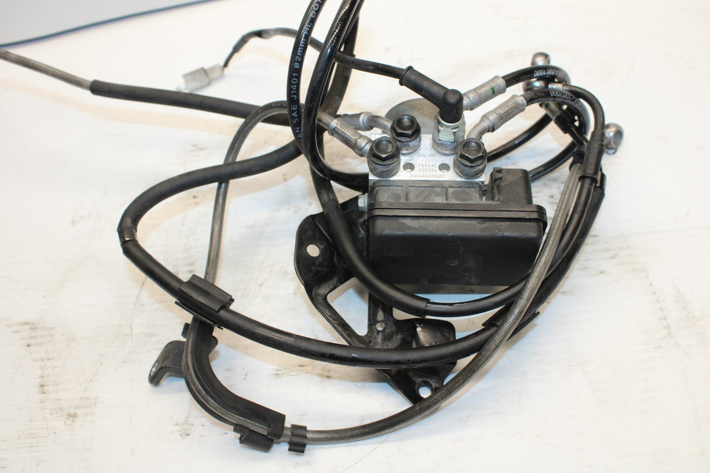 18-20 HUSQVARNA VITPILEN 401 ABS PUMP UNIT MODULE LINES BB248