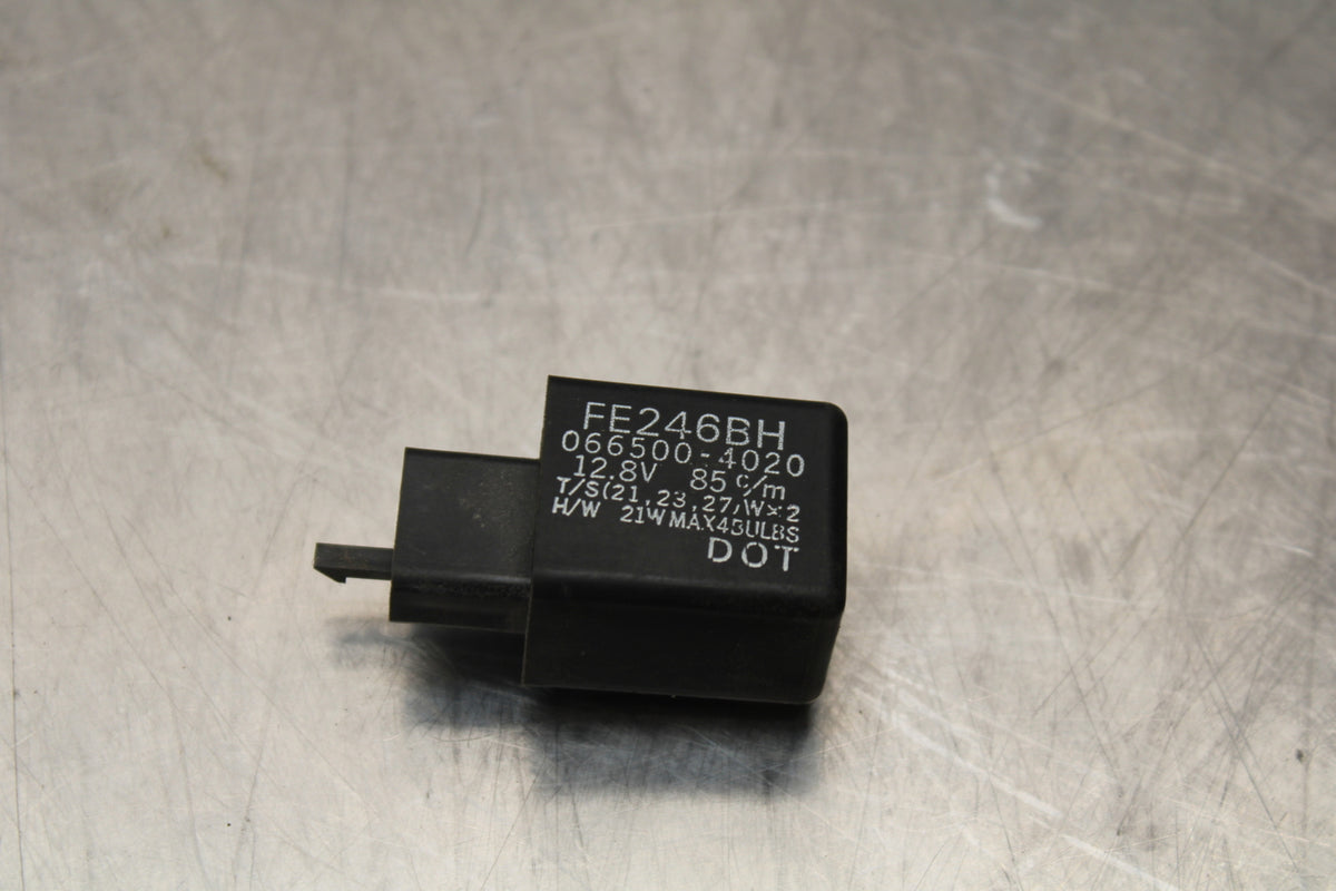 09-15 YAMAHA FZ6R TURN SIGNAL BLINKER RELAY FLASHER SWITCH BB161