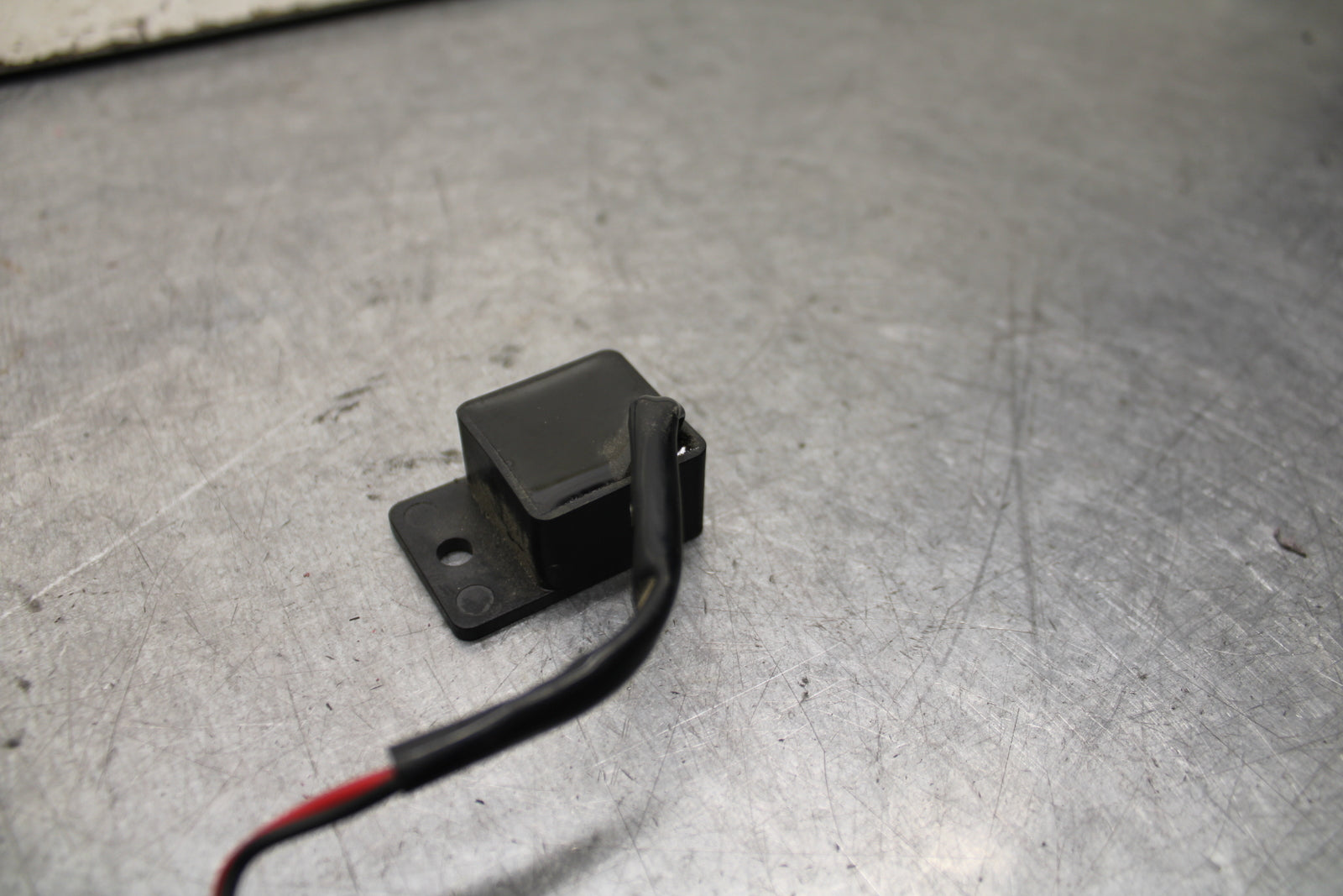 16 KAWASAKI NINJA ZX10R TURN SIGNAL BLINKER RELAY FLASHER SWITCH BB650