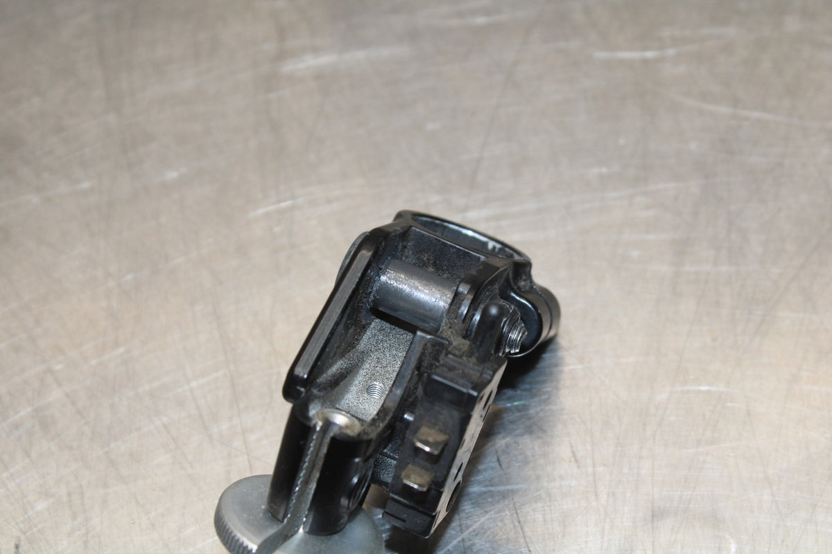 22-25 YAMAHA YZF R7 CLUTCH LEVER PERCH MOUNT BRACKET BB176