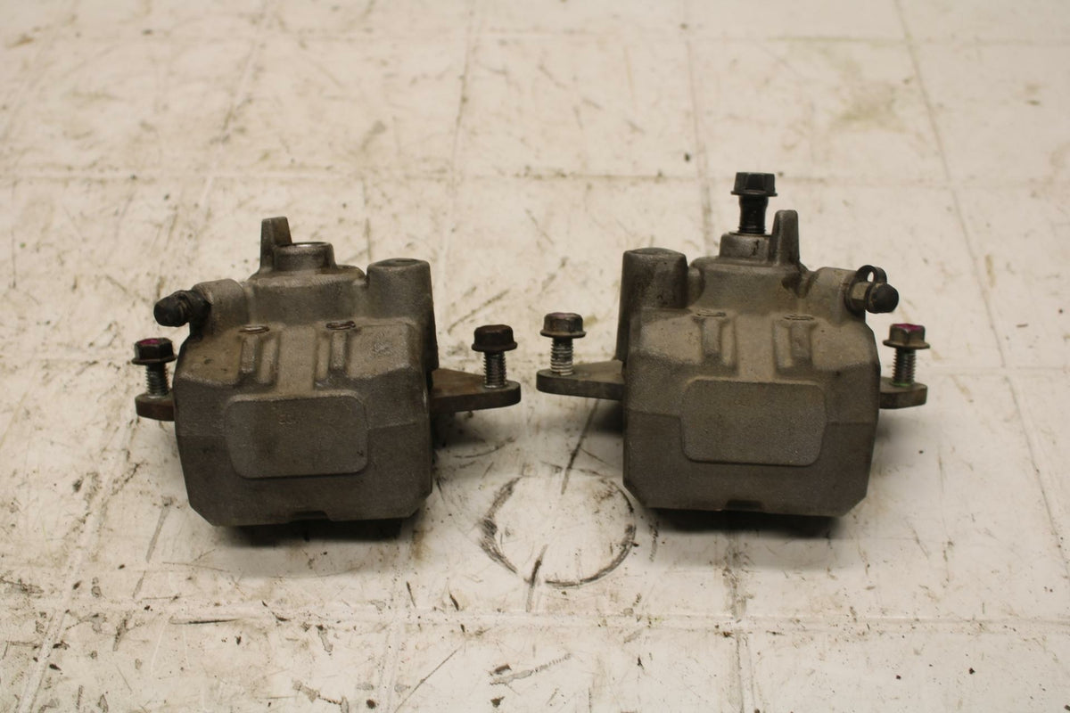 11-12 HONDA FOREMAN 500 LEFT RIGHT FRONT BRAKE CALIPER PAIR BB410
