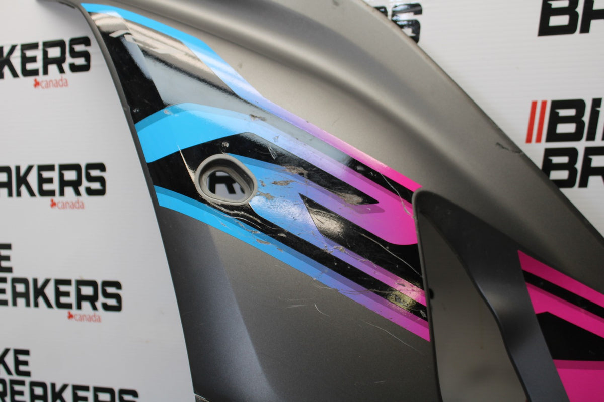 22-25 YAMAHA YZF R7 LEFT MID UPPER SIDE FAIRING COWL BB182
