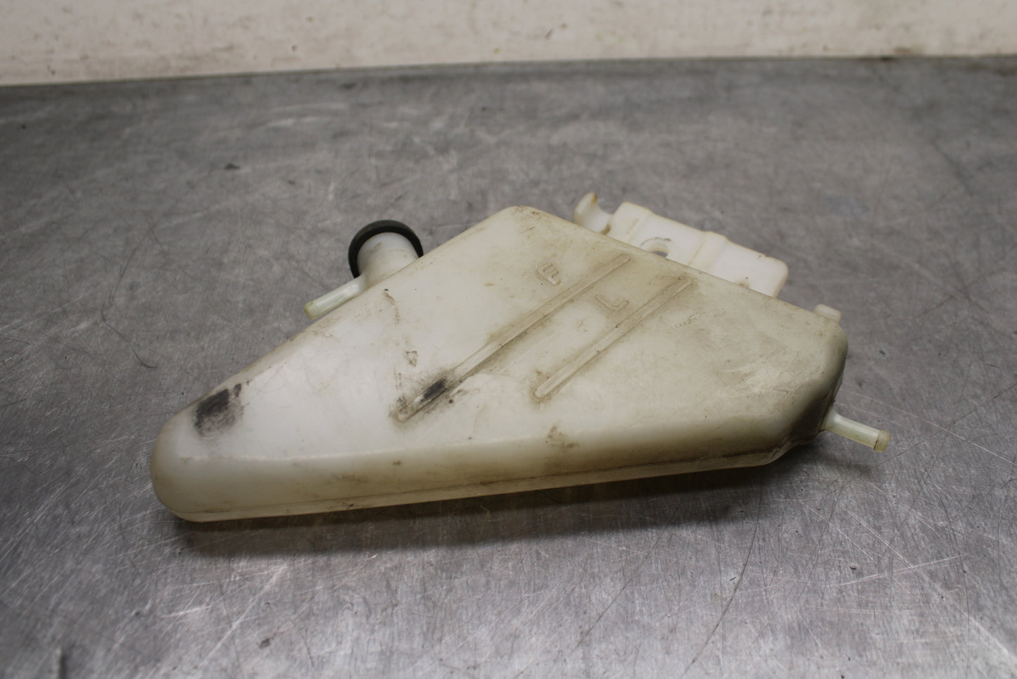 08-10 SUZUKI GSXR 600 COOLANT WATER TANK RESERVOIR BOTTLE BB132