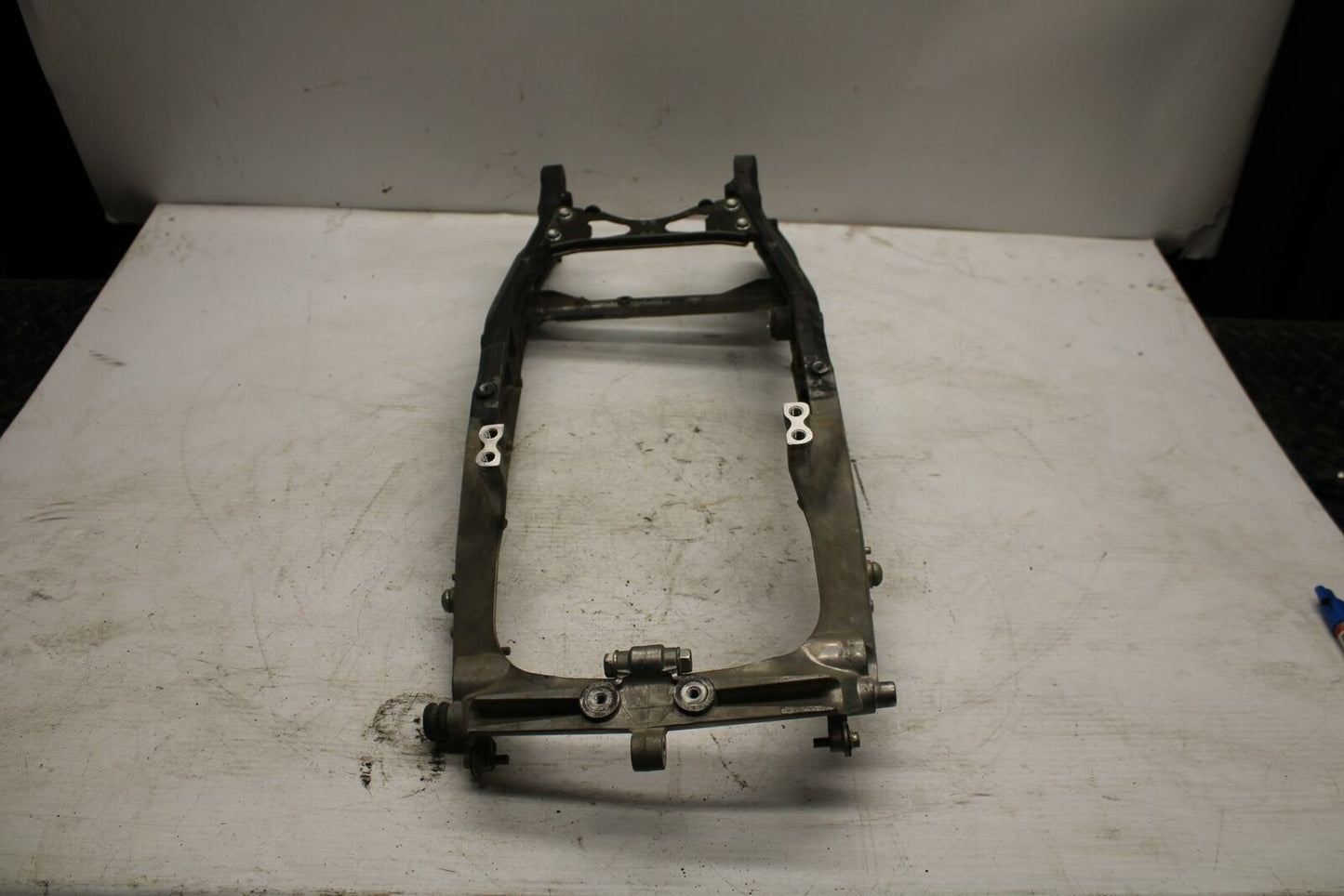 04-05 HONDA CBR1000RR REAR BACK TAIL SUBFRAME SUB FRAME BB285