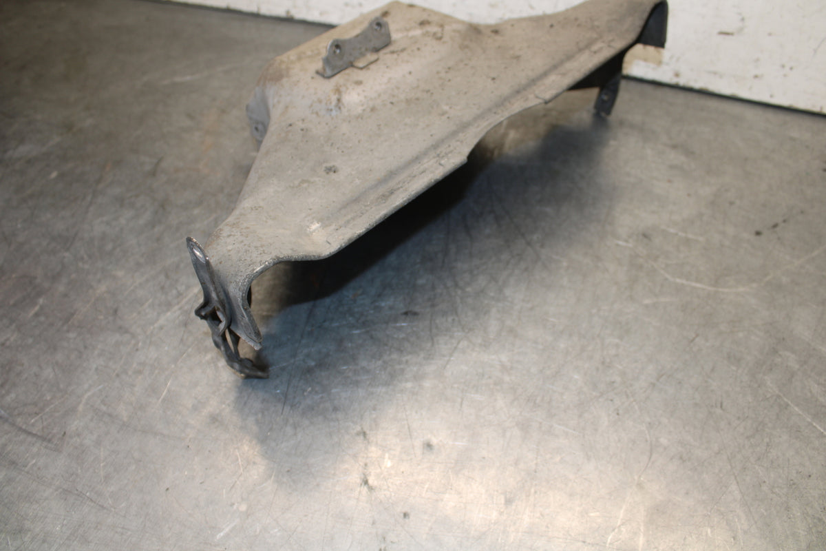 93-00 HONDA GOLDWING 1500 GL1500SE EXHAUST COLLECTOR CHAMBER GUARD BB700