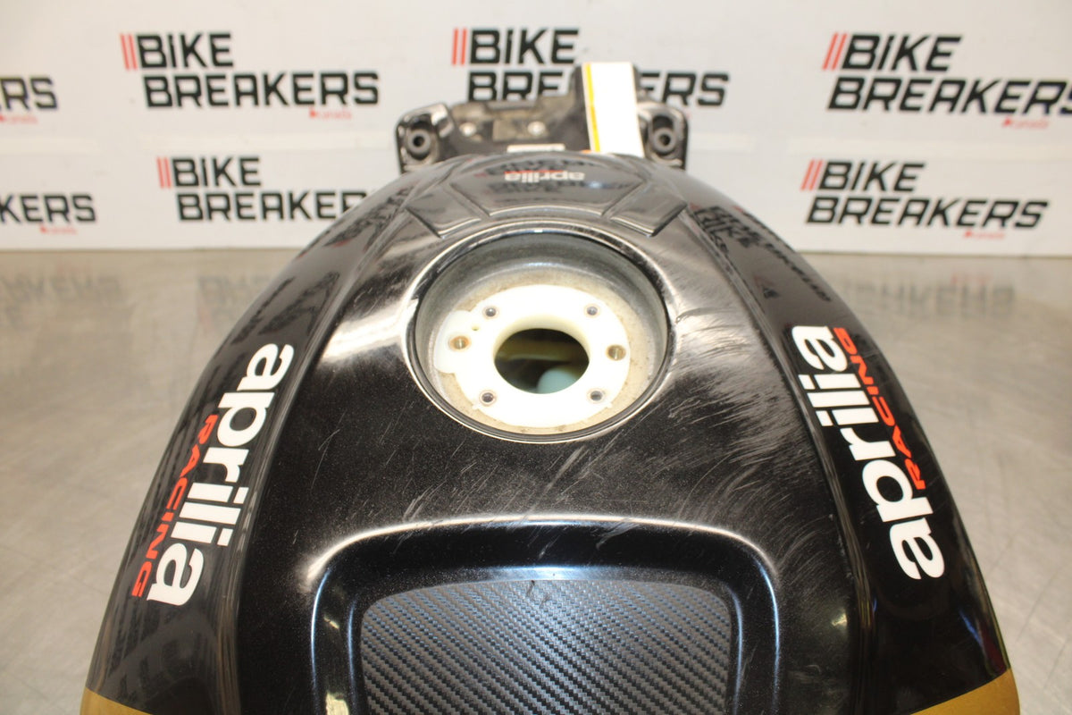 24 APRILIA TUONO V4 1100 FACTORY ABS GAS TANK FUEL CELL PETROL RESERVOIR BB887