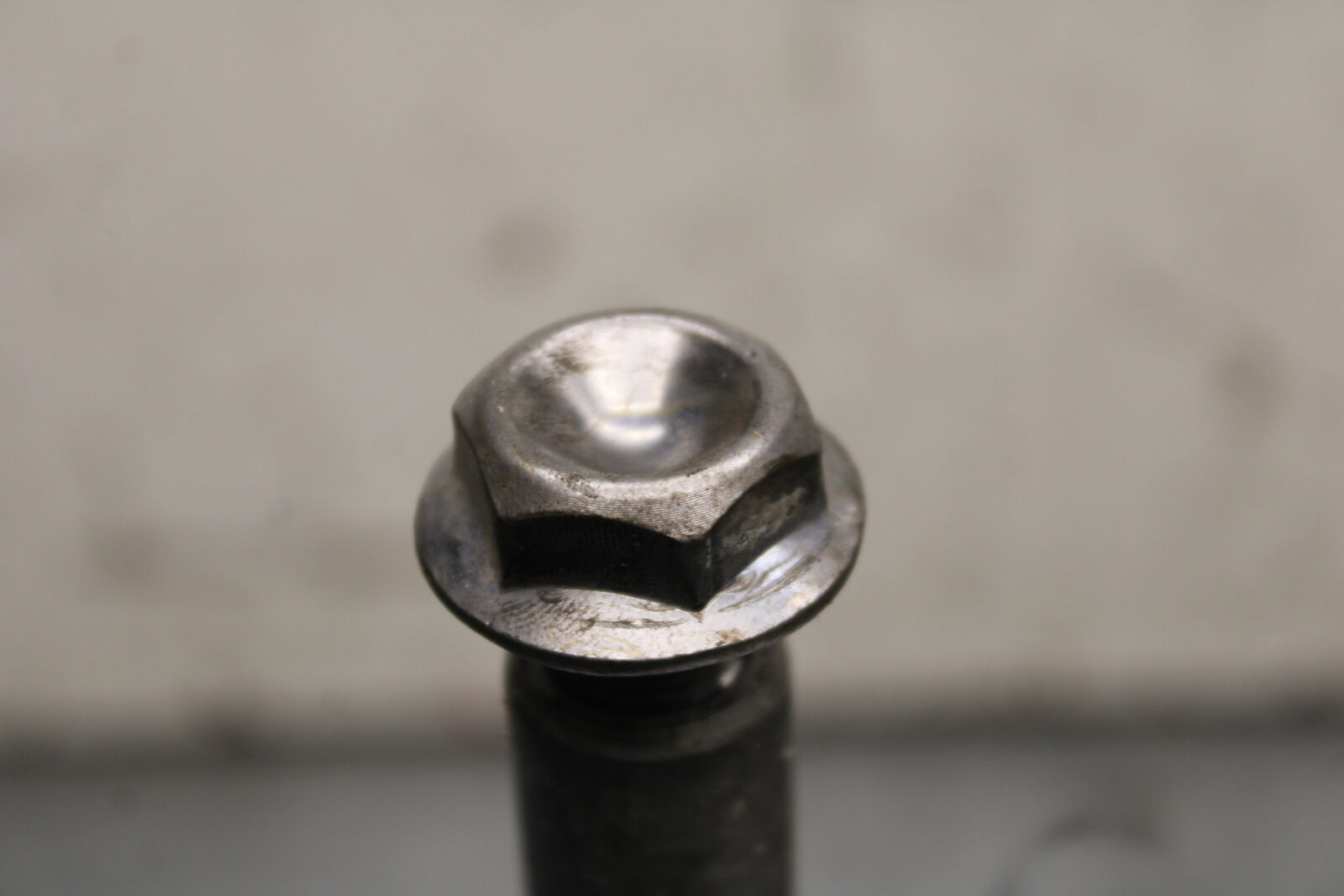 14 HONDA CTX1300A FRONT WHEEL RIM AXLE PIVOT BOLT BB732