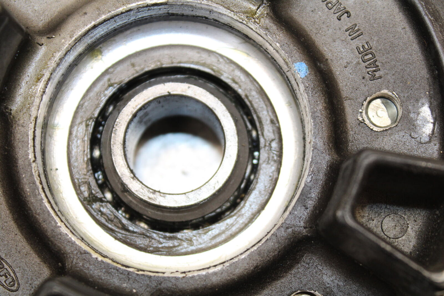 16 KAWASAKI NINJA ZX10R REAR HUB WITH SHOCK DAMPERS CUSH ABSORBERS BB650