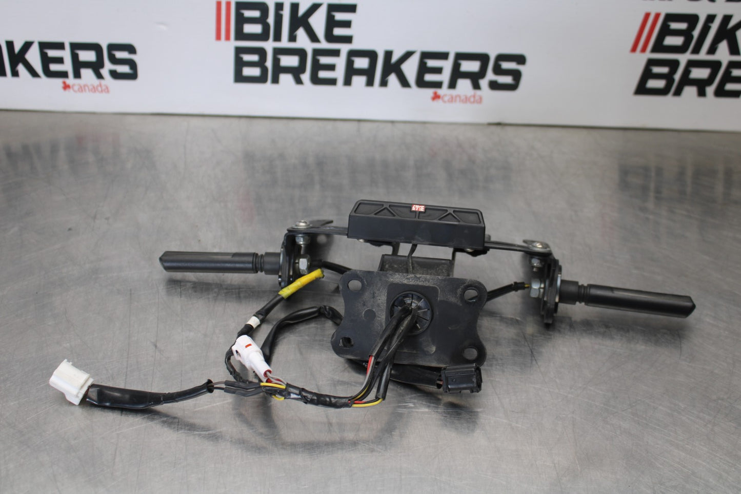 23-24 YAMAHA MT-07 YOSHIMURA FENDER ELIMINATOR LICENSE PLATE BRACKET BB194