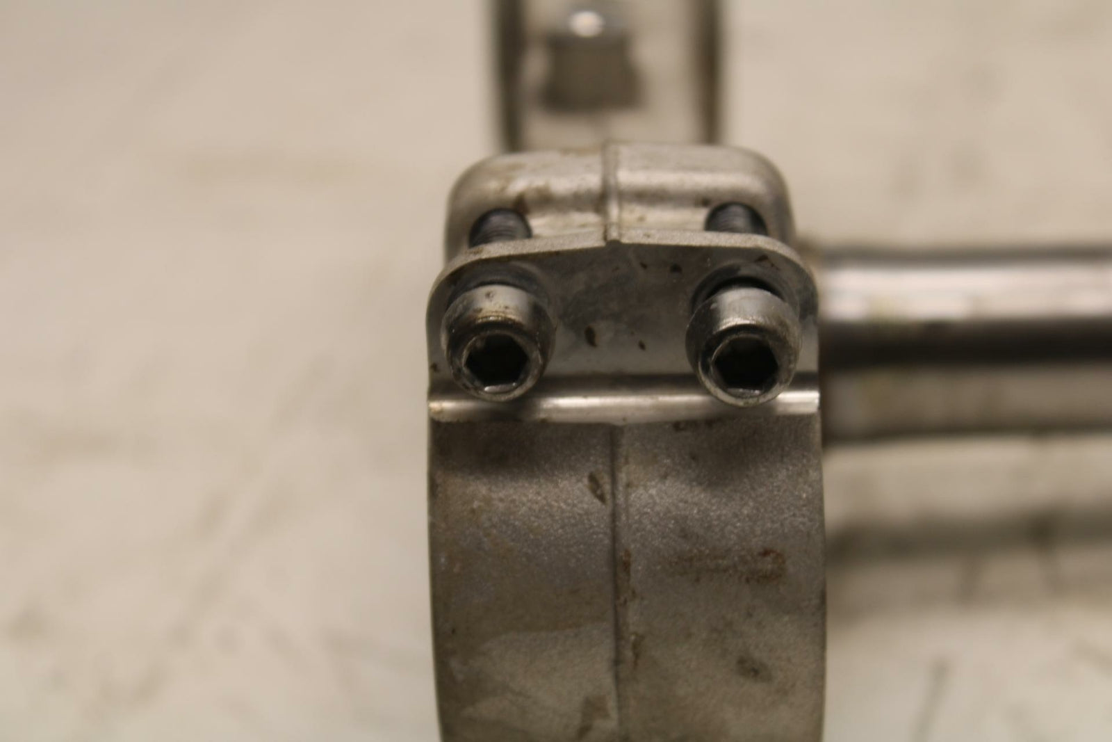 13-17 KAWASAKI NINJA ZX6R ZX636E FRONT FORKS CLAMP LOWER TRIPLE TREE STEM BB409