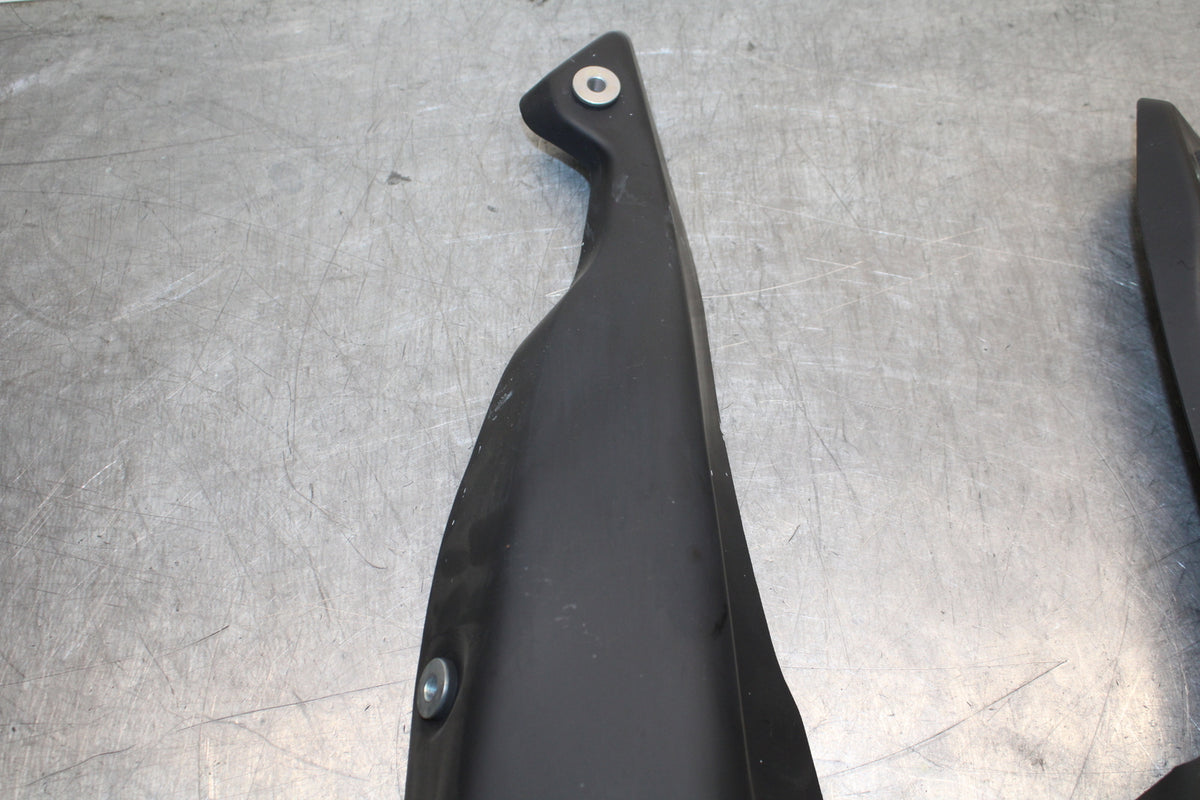 12-25 KAWASAKI NINJA ZX14R REAR MUFFLER EXHAUST PIPE COVER HEAT SHIELD BB757