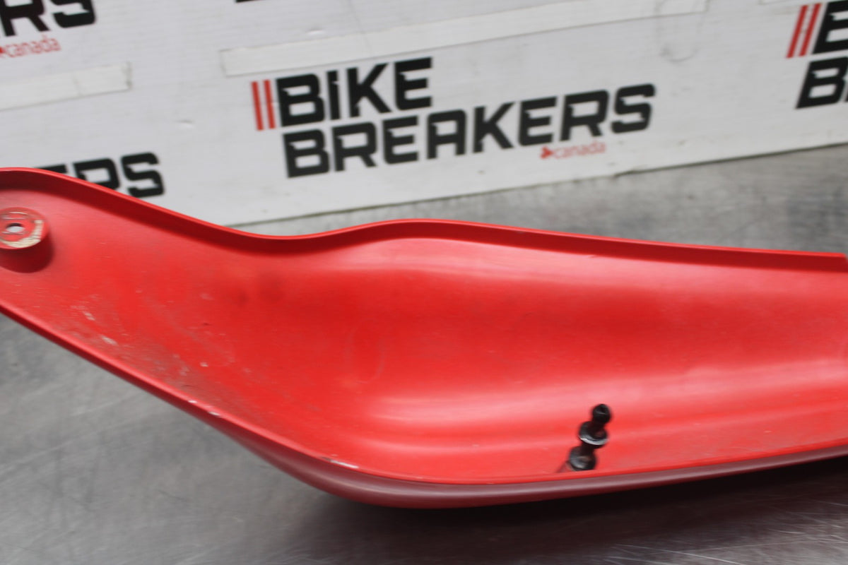05 DUCATI SUPERSPORT 800 RIGHT REAR BACK TAIL FAIRING COWL SHROUD BB913