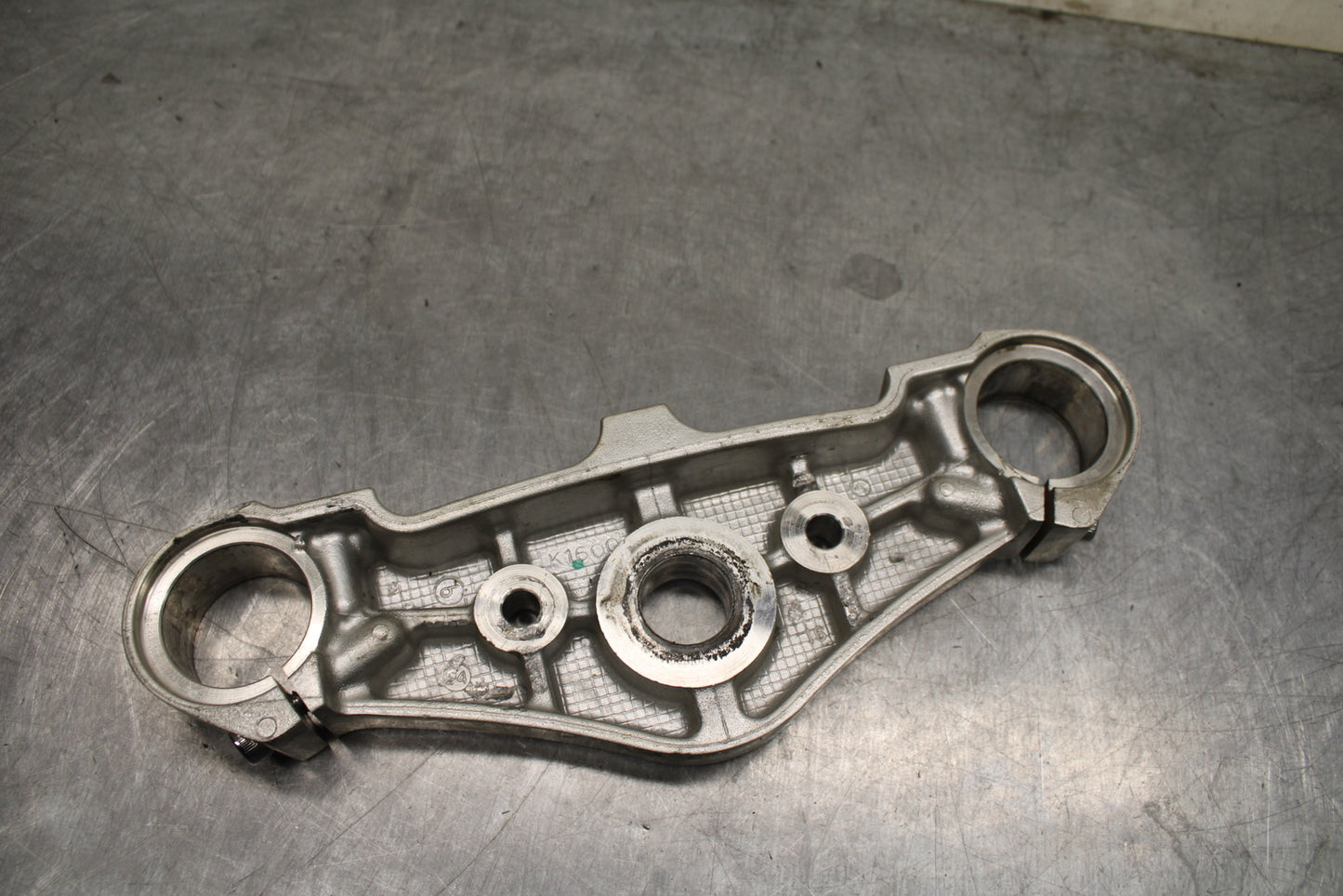 05-08 KAWASAKI VULCAN 1500 VN1500N CLASSIC FORKS UPPER TRIPLE TREE CLAMP BB133