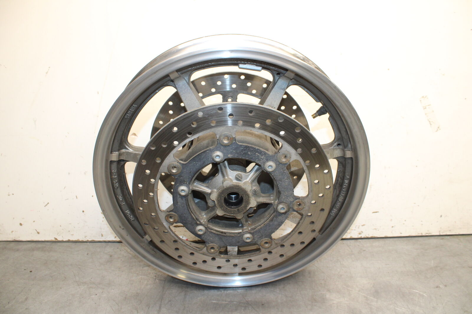 14-15 YAMAHA V STAR 1300 XVS1300CT TOURER FRONT WHEEL FRONT RIM BB722