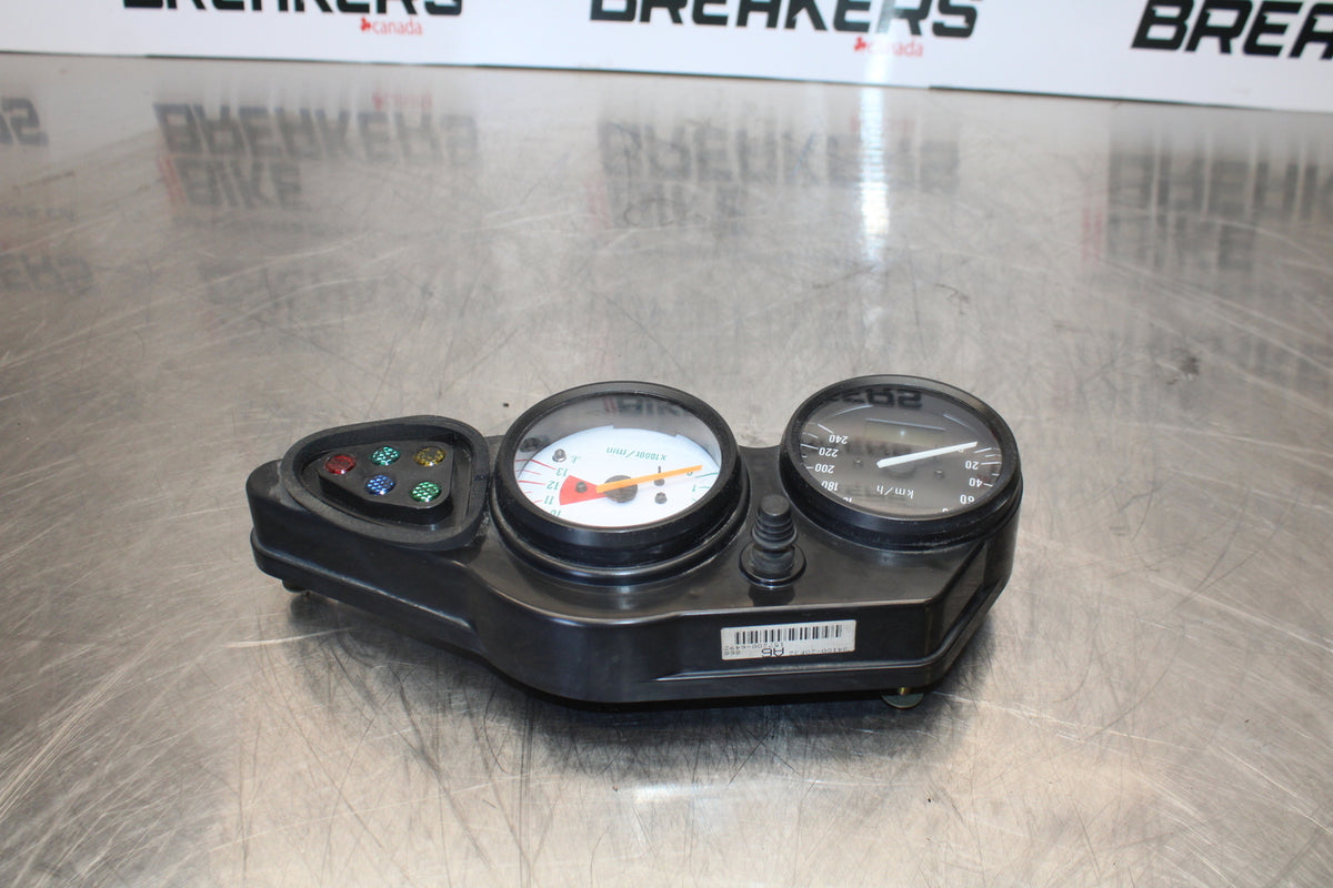 00 SUZUKI SV650 SPEEDO TACH GAUGES DISPLAY CLUSTER SPEEDOMETER TACHOMETER BB156