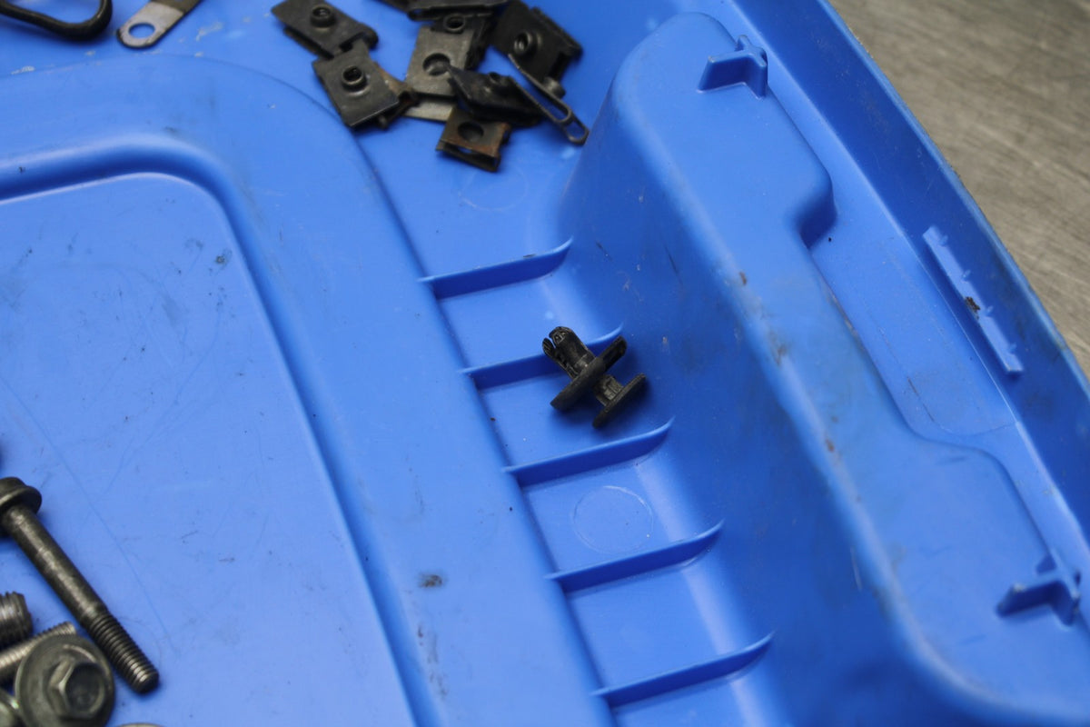 08 SUZUKI SV650 MOUNTING BOLTS HARDWARE SCREWS BB846