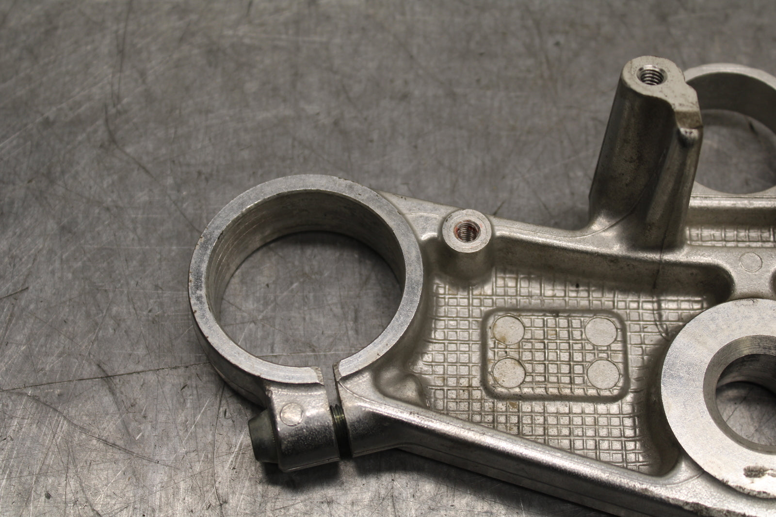 00-02 KAWASAKI NINJA ZX6R FORKS UPPER TRIPLE TREE CLAMP BB750