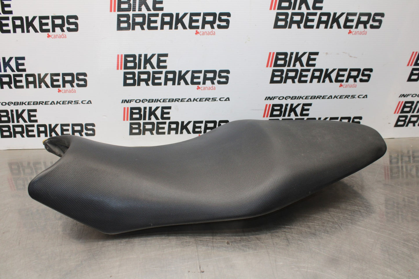 09-10 KAWASAKI ER-6N FRONT REAR SEAT SADDLE BB205
