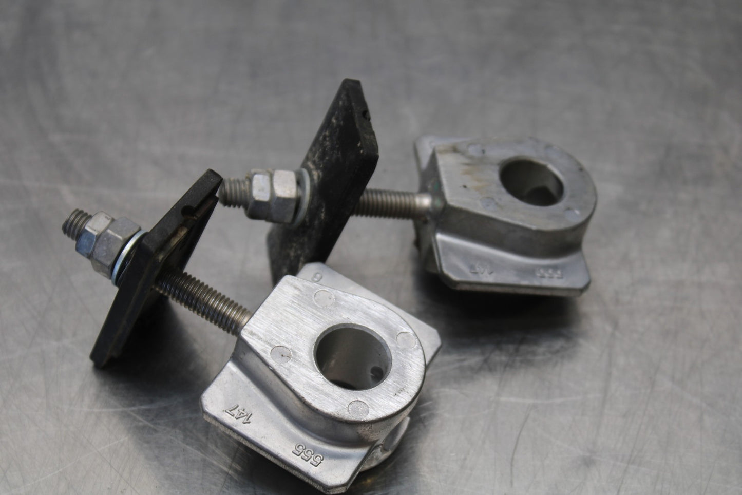 18-23 KAWASAKI NINJA 400 EX400 SWINGARM CHAIN TENSIONER ADJUSTMENT BB177